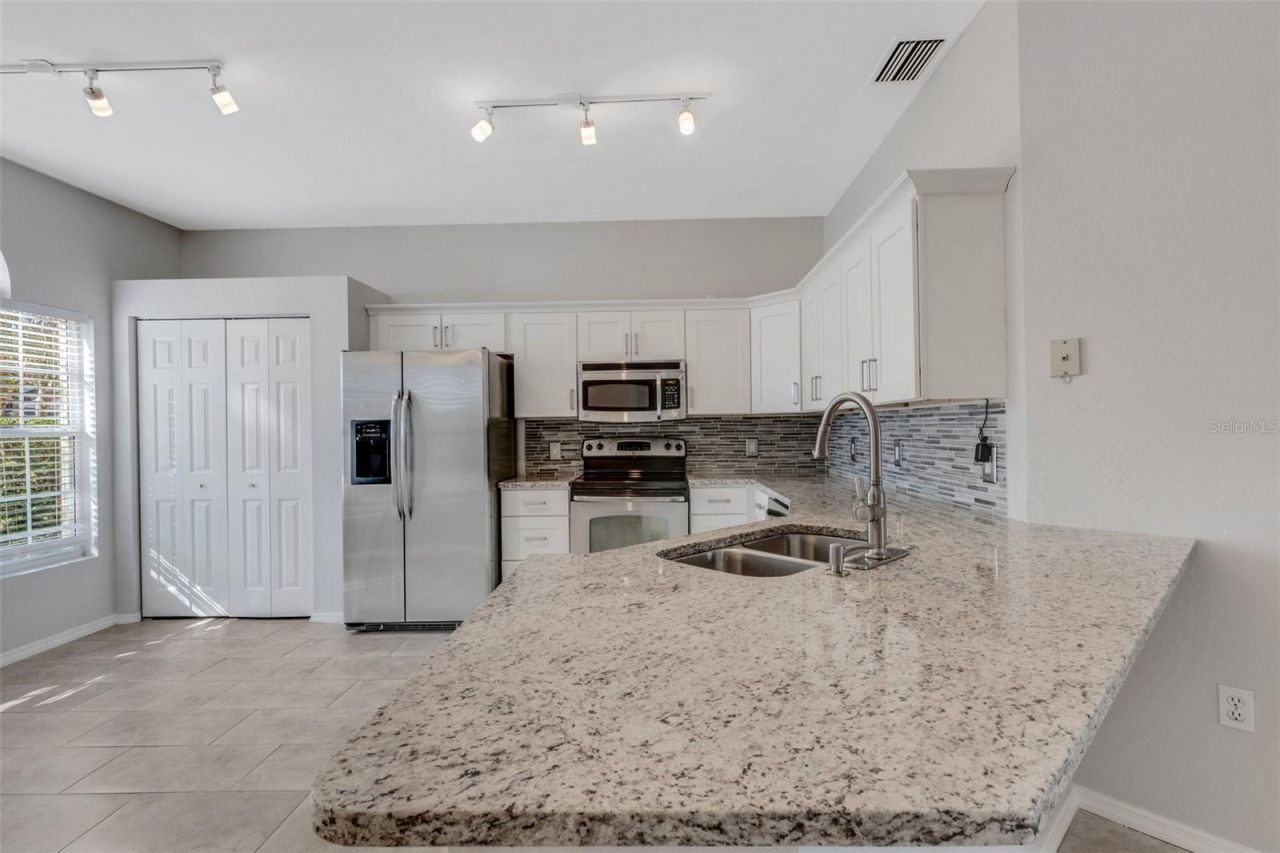 12319 Tall Pines Way, Lakewood Ranch, FL 34202 Photo