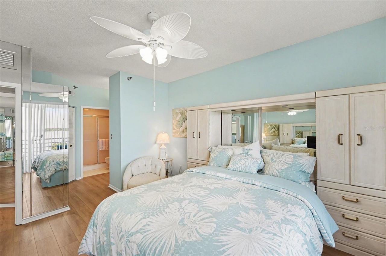 8021 Sailboat Key Boulevard S, Unit 304, Saint Pete Beach, FL 33707 Photo