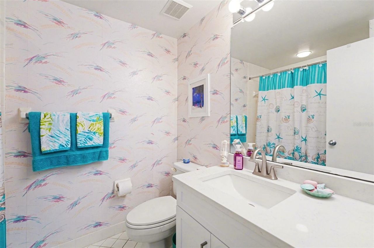 8021 Sailboat Key Boulevard S, Unit 304, Saint Pete Beach, FL 33707 Photo