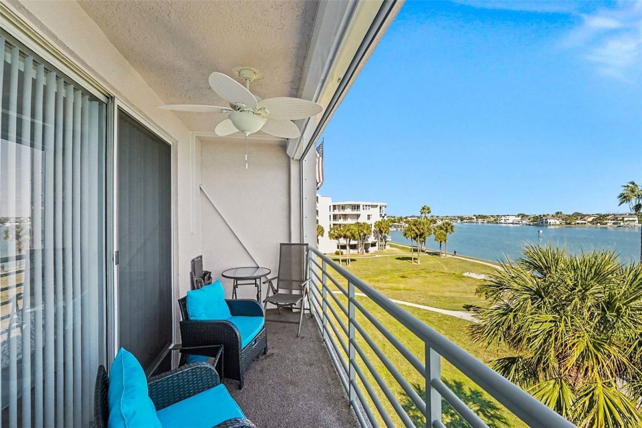 8021 Sailboat Key Boulevard S, Unit 304, Saint Pete Beach, FL 33707 Photo