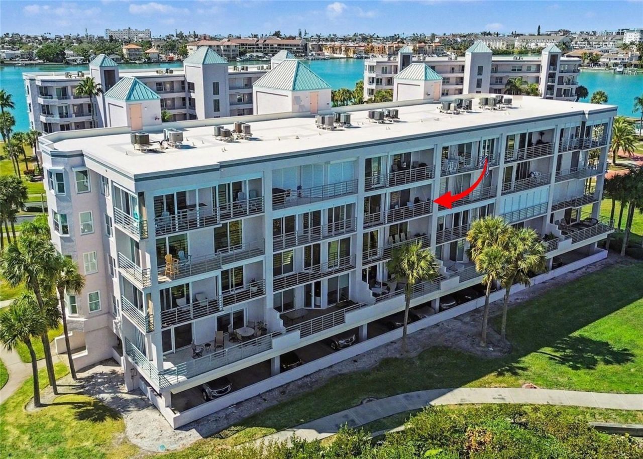 8021 Sailboat Key Boulevard S, Unit 304, Saint Pete Beach, FL 33707 Photo