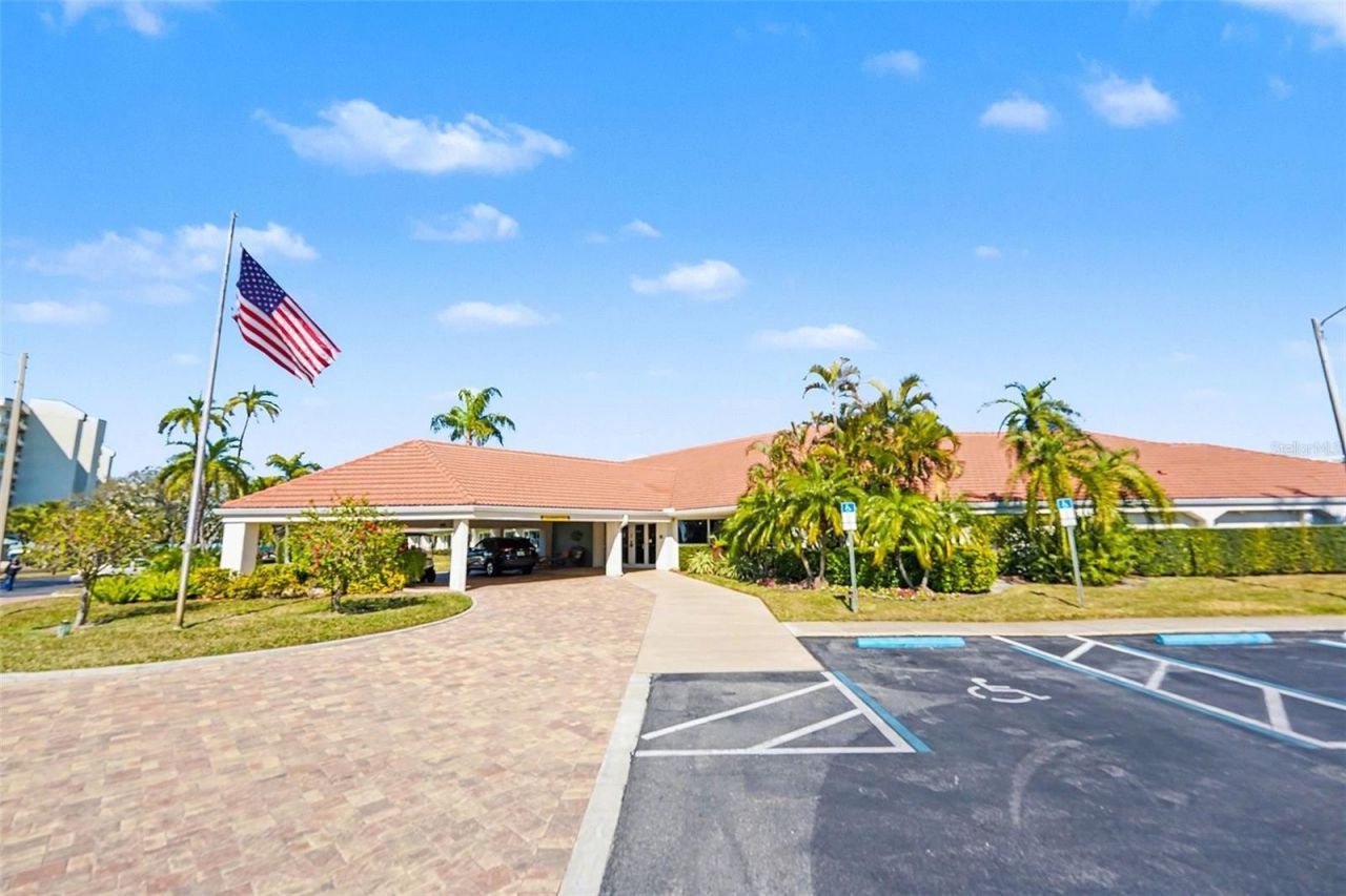 8021 Sailboat Key Boulevard S, Unit 304, Saint Pete Beach, FL 33707 Photo