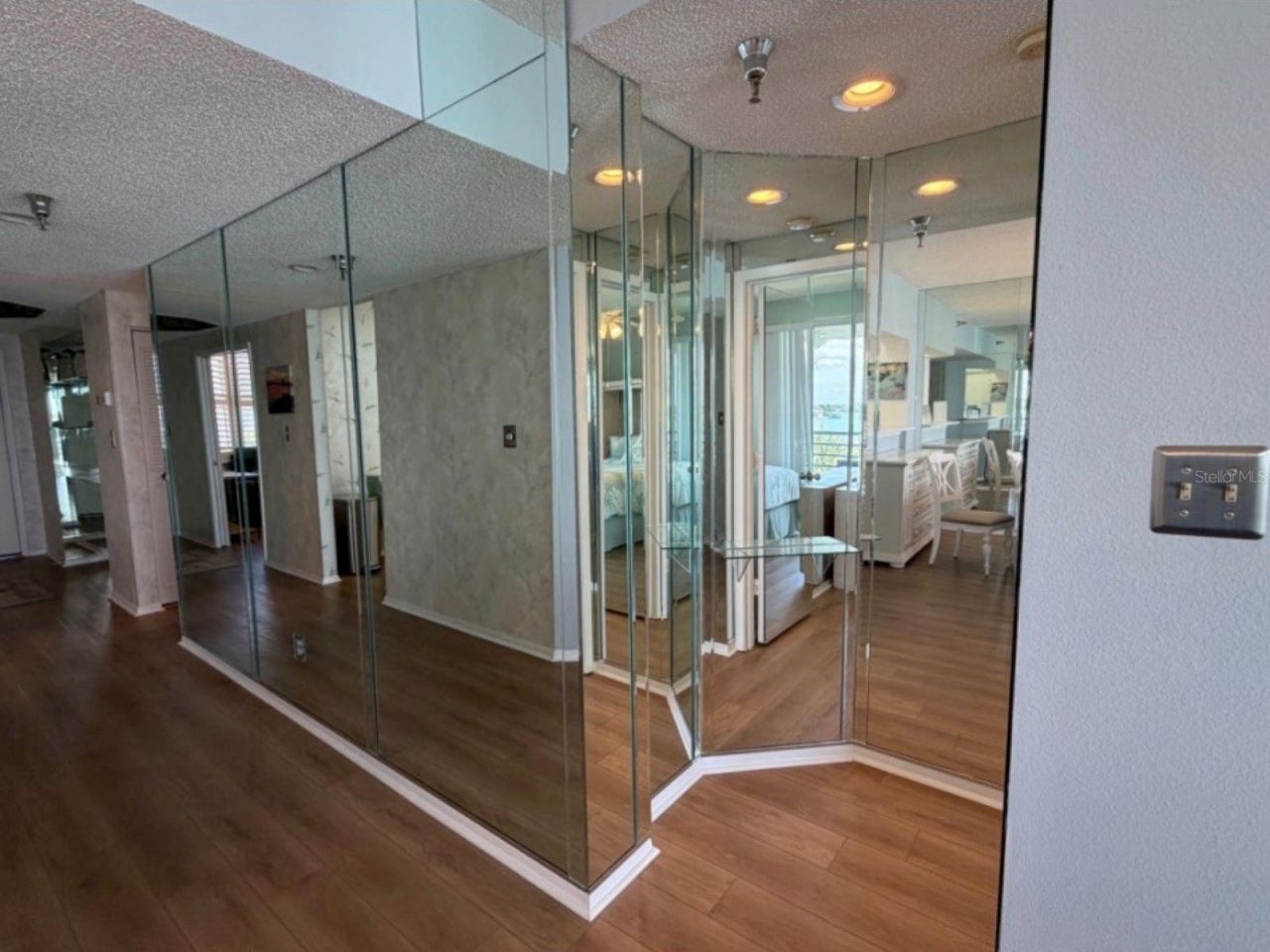 8021 Sailboat Key Boulevard S, Unit 304, Saint Pete Beach, FL 33707 Photo