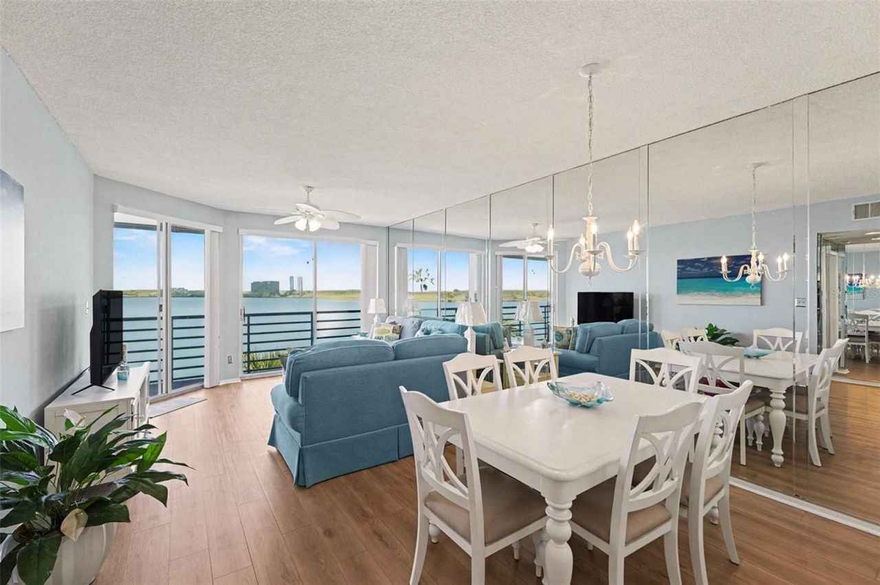 8021 Sailboat Key Boulevard S, Unit 304, Saint Pete Beach, FL 33707 Photo