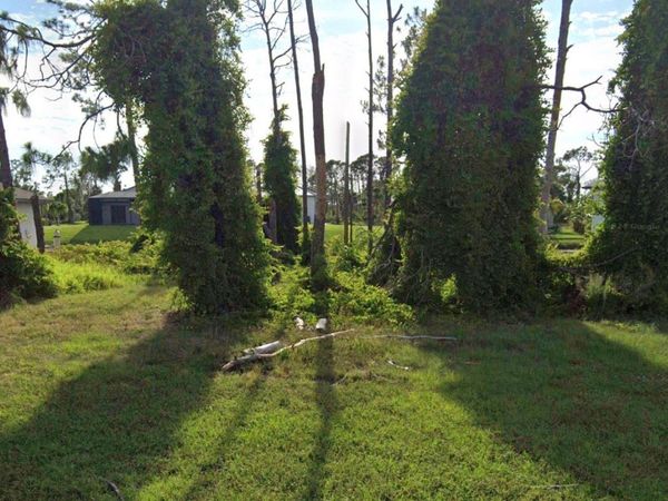 261 TOURNAMENT ROAD, ROTONDA WEST, FL 33947