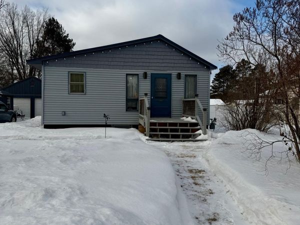 5483 Carnation Avenue, Virginia, MN 55792