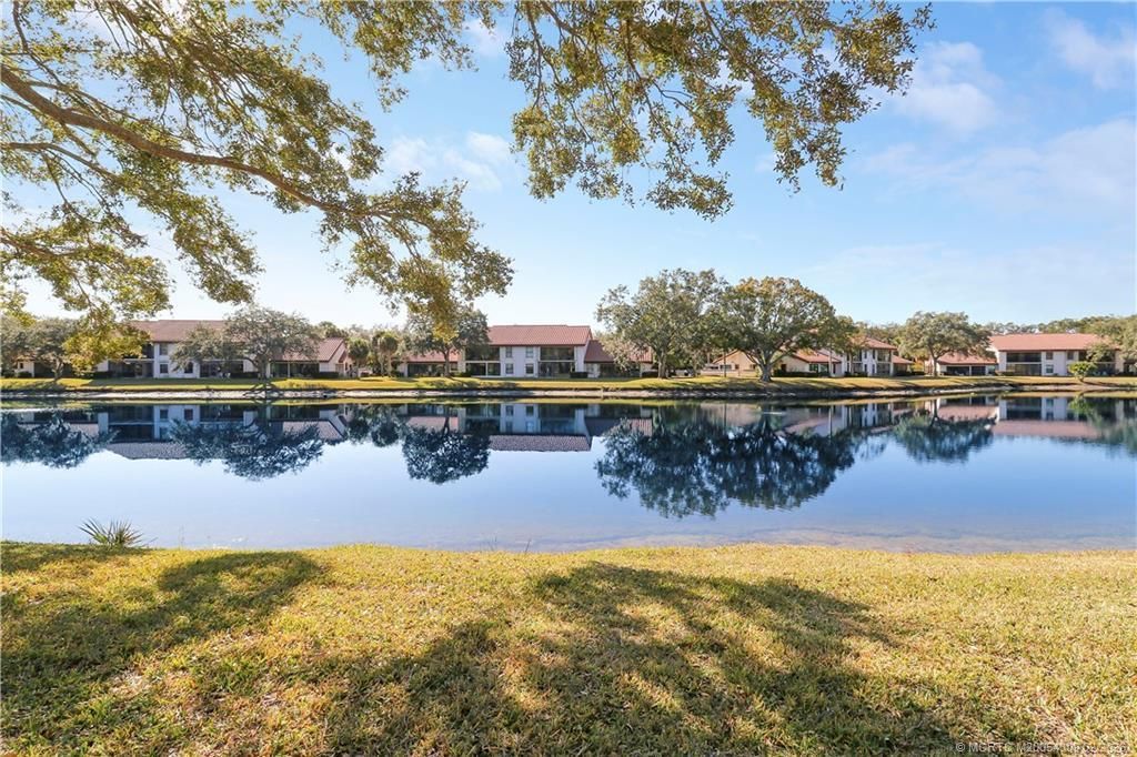 6030 SE Martinique Drive, Unit 104, Stuart, FL 34997 Photo