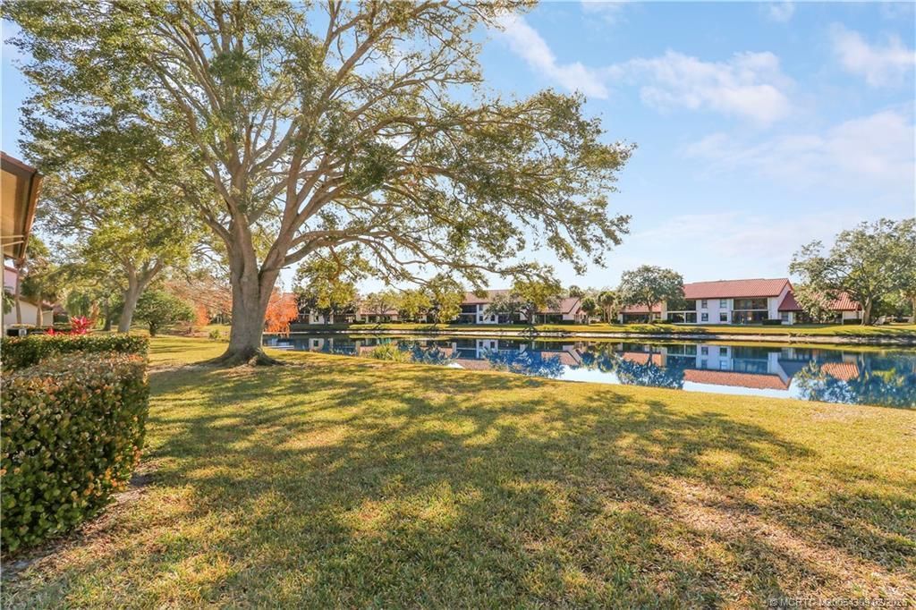 6030 SE Martinique Drive, Unit 104, Stuart, FL 34997 Photo
