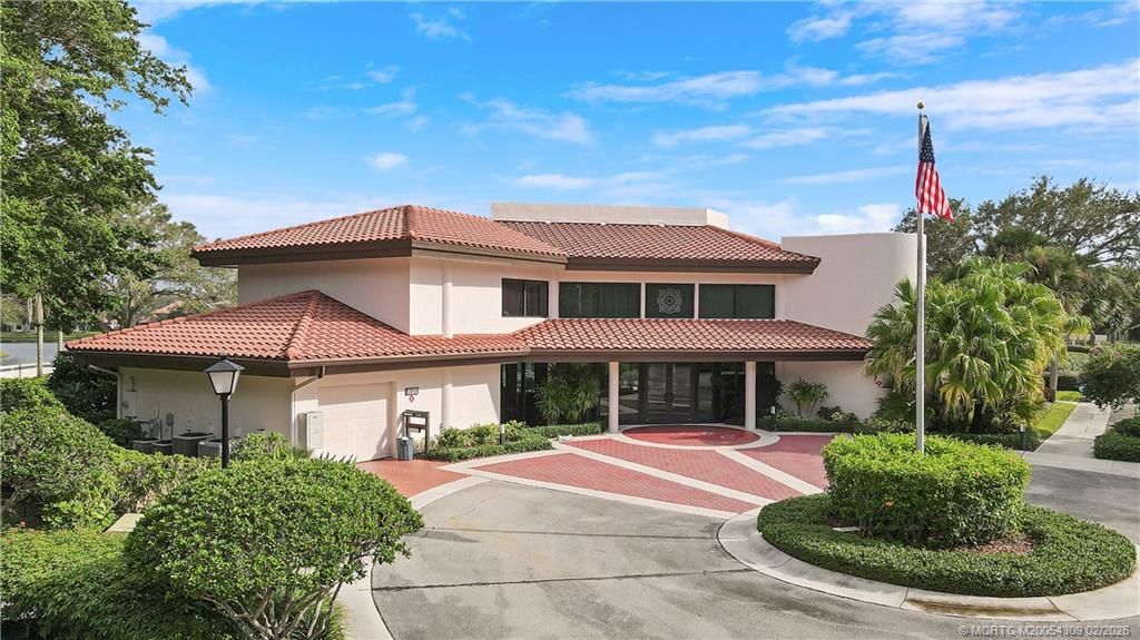 6030 SE Martinique Drive, Unit 104, Stuart, FL 34997 Photo