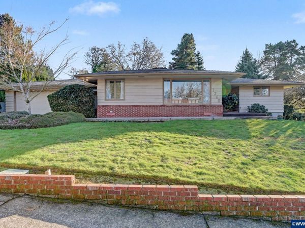 1260 Acacia Dr S, Salem, OR 97302
