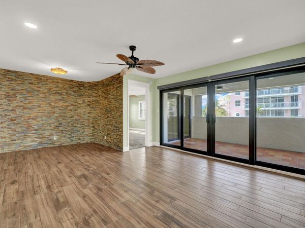330 SE 20th Avenue, Unit 314, Deerfield Beach, FL 33441