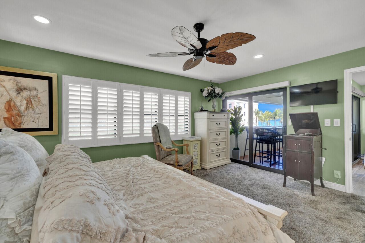 330 SE 20th Avenue, Unit 314, Deerfield Beach, FL 33441 Photo