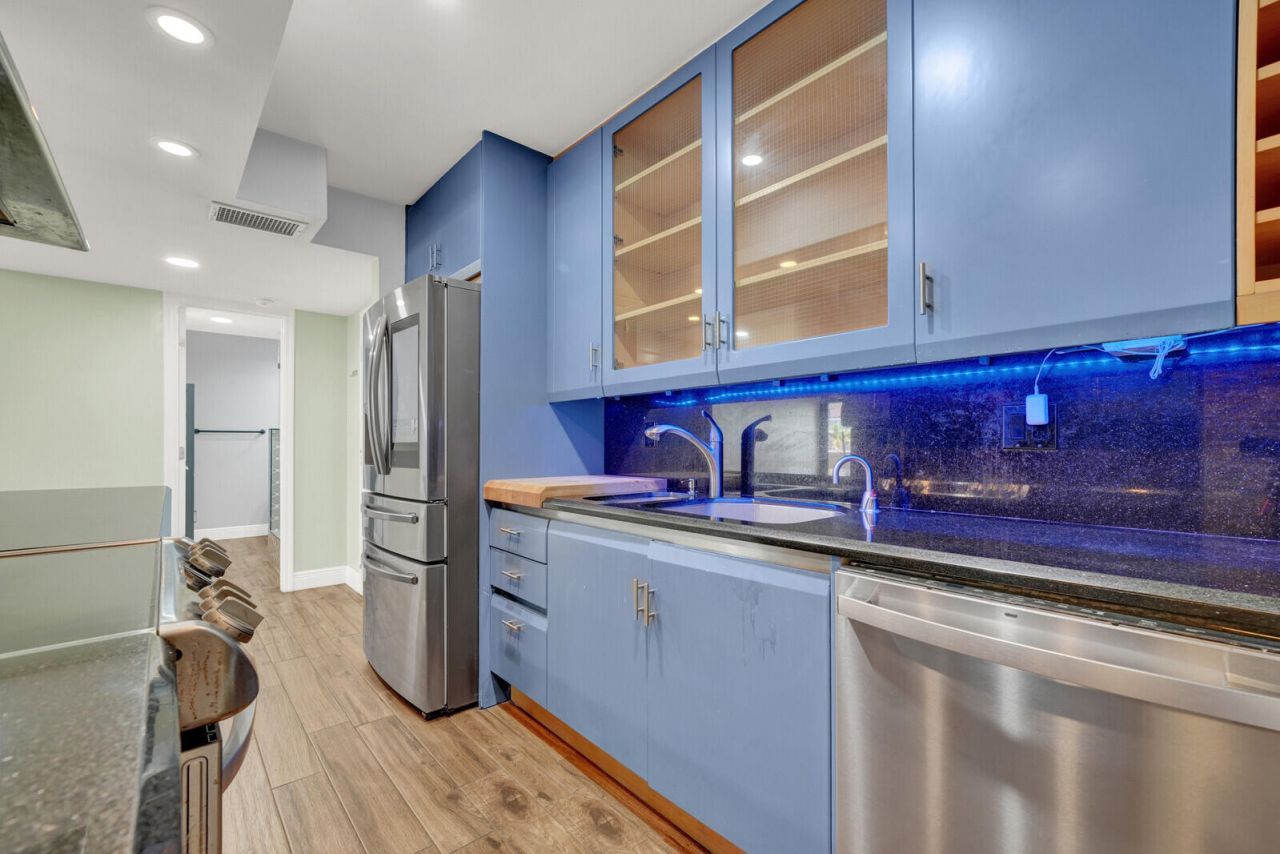 330 SE 20th Avenue, Unit 314, Deerfield Beach, FL 33441 Photo