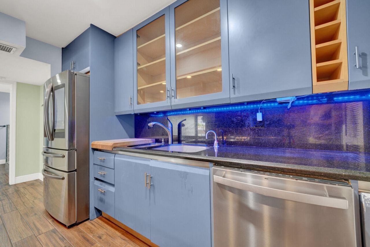 330 SE 20th Avenue, Unit 314, Deerfield Beach, FL 33441 Photo