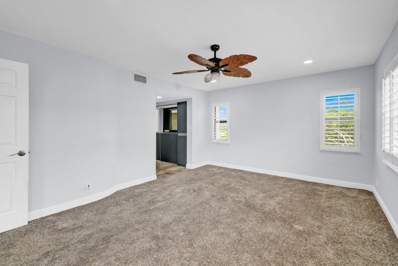 330 SE 20th Avenue, Unit 314, Deerfield Beach, FL 33441 Photo