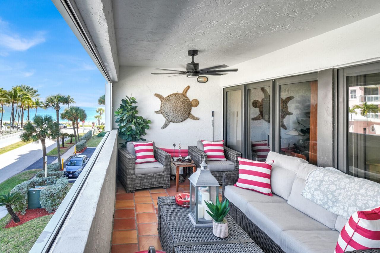 330 SE 20th Avenue, Unit 314, Deerfield Beach, FL 33441 Photo