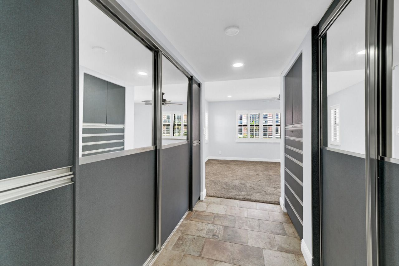 330 SE 20th Avenue, Unit 314, Deerfield Beach, FL 33441 Photo