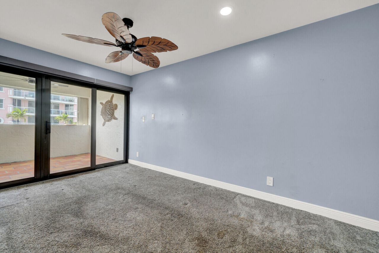 330 SE 20th Avenue, Unit 314, Deerfield Beach, FL 33441 Photo