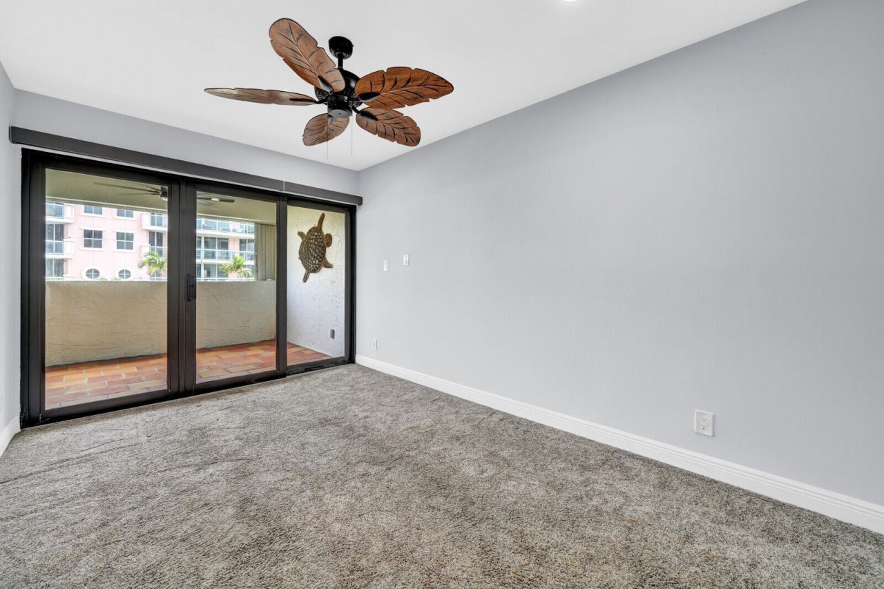 330 SE 20th Avenue, Unit 314, Deerfield Beach, FL 33441 Photo