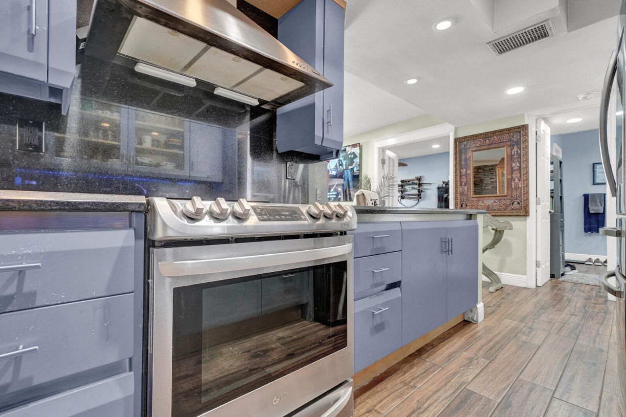 330 SE 20th Avenue, Unit 314, Deerfield Beach, FL 33441 Photo