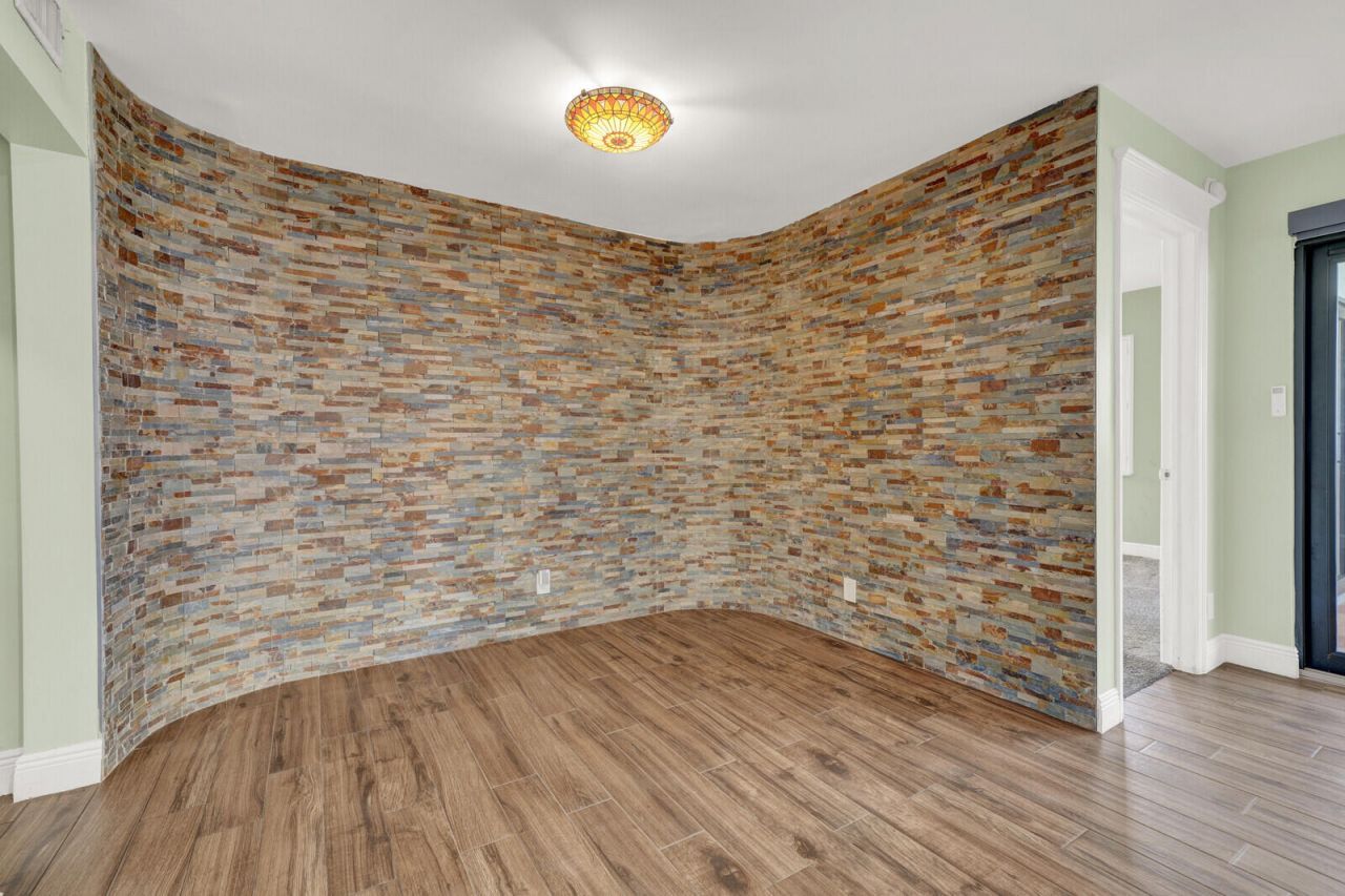 330 SE 20th Avenue, Unit 314, Deerfield Beach, FL 33441 Photo