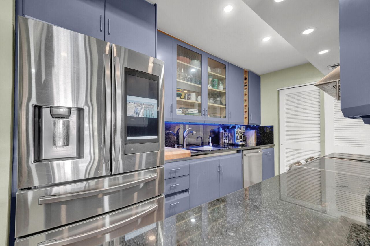 330 SE 20th Avenue, Unit 314, Deerfield Beach, FL 33441 Photo