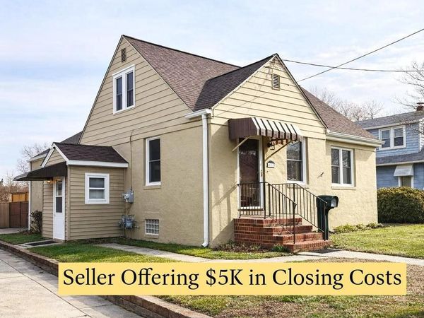 411 IVES AVENUE, CARNEYS POINT, NJ 08069