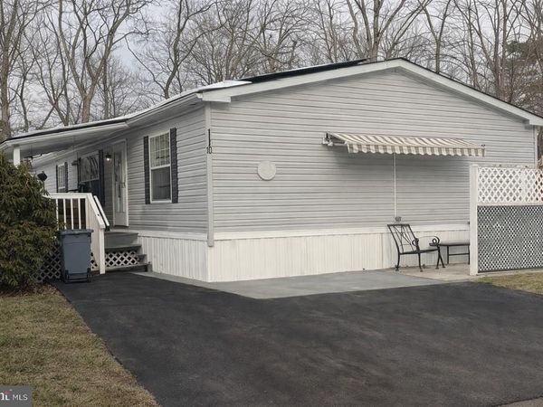 110 CHESTNUT DR., BARNEGAT, NJ 08005