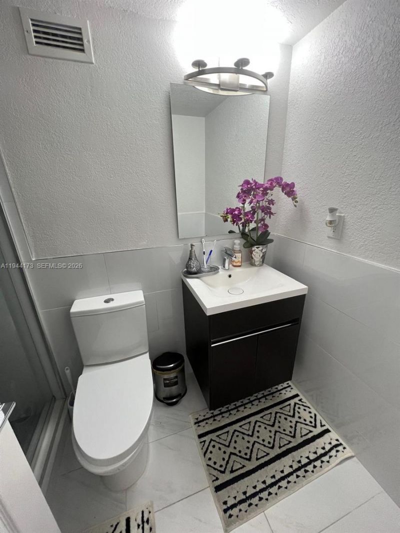 2501 S Ocean Dr, Unit 532, Hollywood, FL 33019 Photo