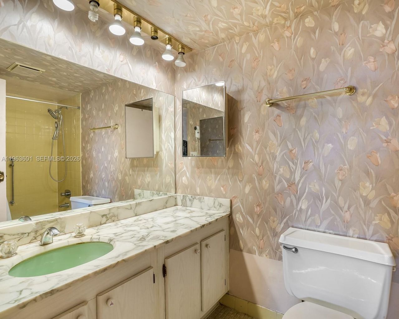 2900 NW 48th Ter , Unit 117, Lauderdale Lakes, FL 33313 Photo