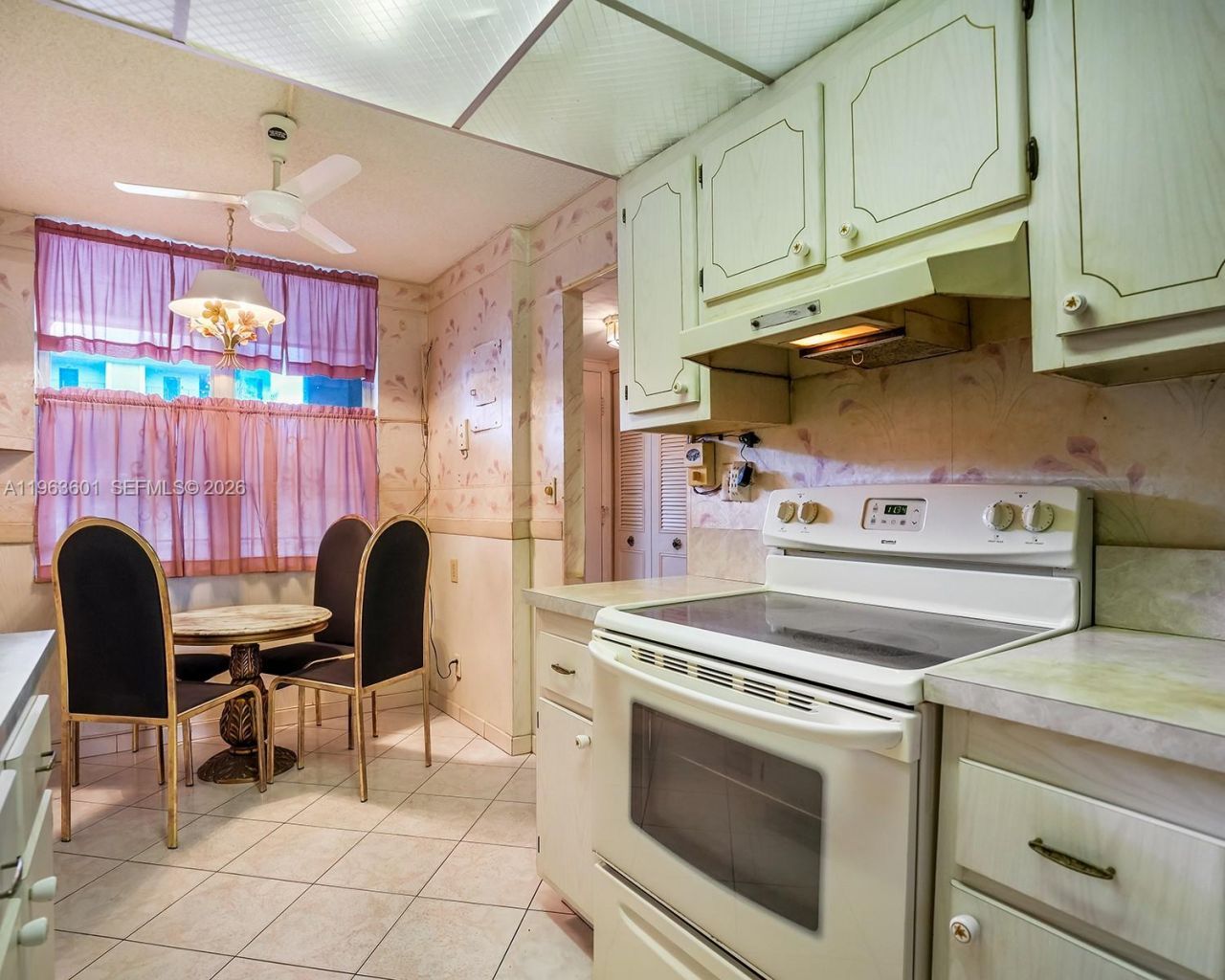 2900 NW 48th Ter , Unit 117, Lauderdale Lakes, FL 33313 Photo