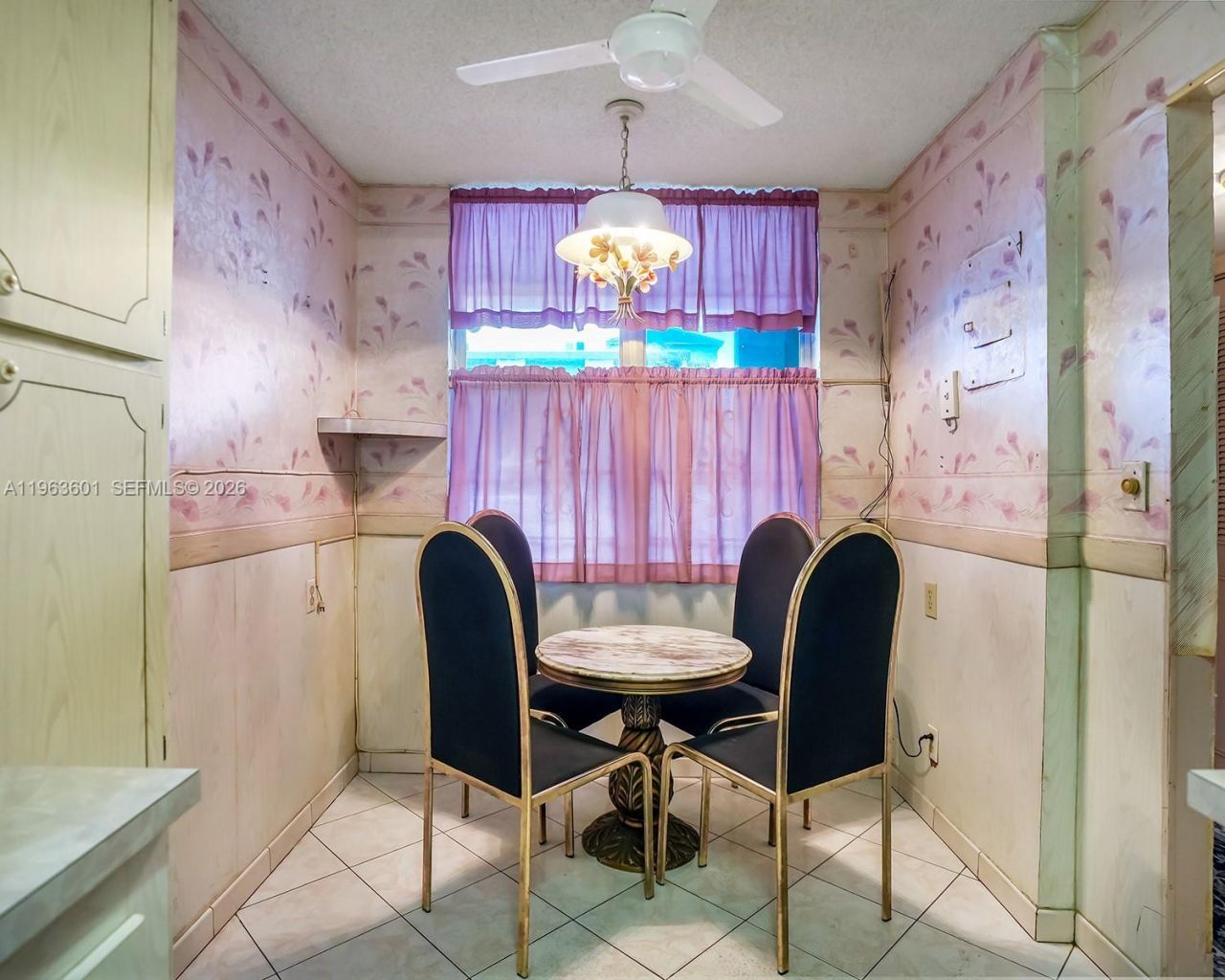 2900 NW 48th Ter, Unit 117, Lauderdale Lakes, FL 33313 Photo