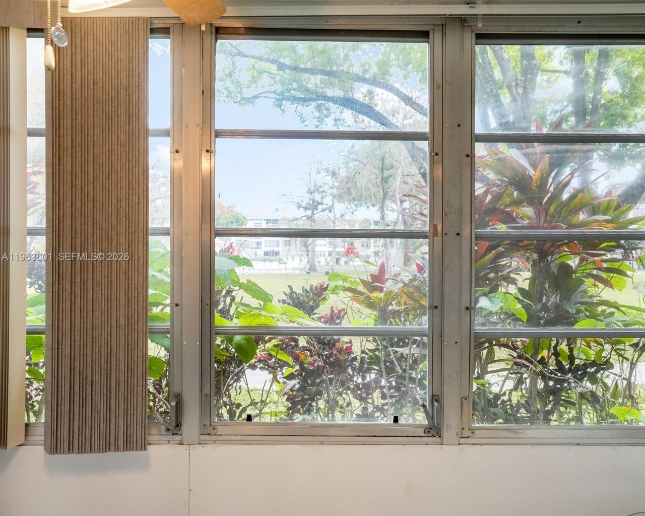 2900 NW 48th Ter, Unit 117, Lauderdale Lakes, FL 33313 Photo