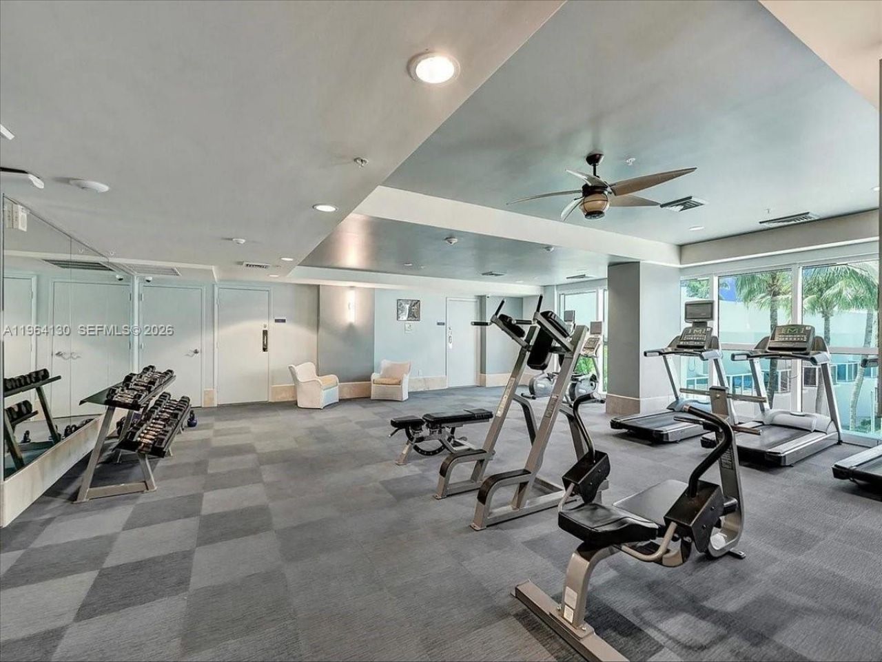 1945 S Ocean Dr, Unit 709, Hallandale Beach, FL 33009 Photo