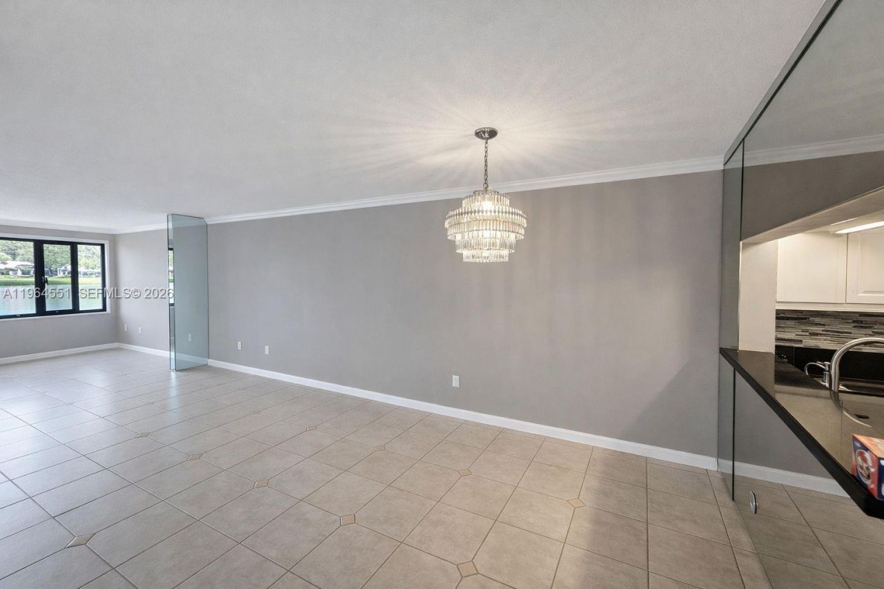 10722 W Clairmont Cir, Unit 102, Tamarac, FL 33321 Photo