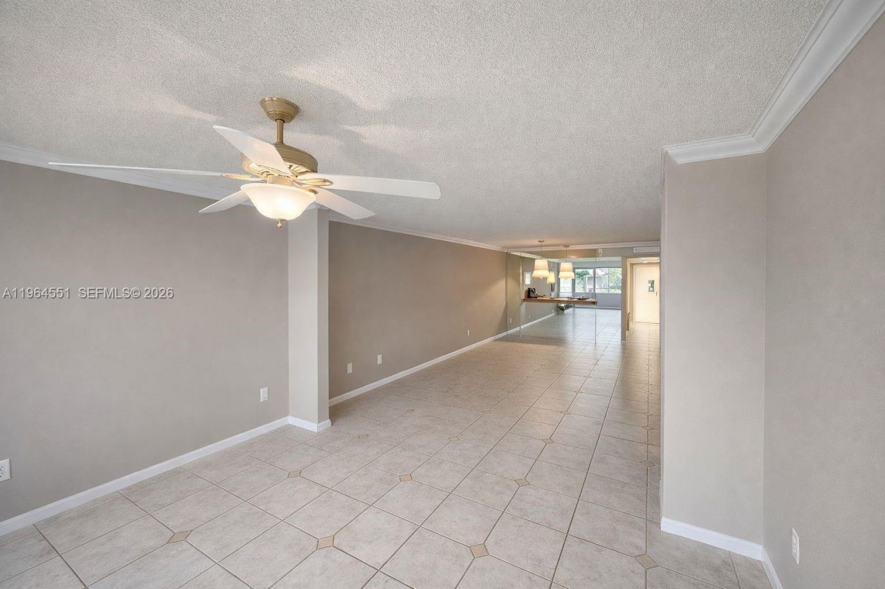 10722 W Clairmont Cir, Unit 102, Tamarac, FL 33321 Photo