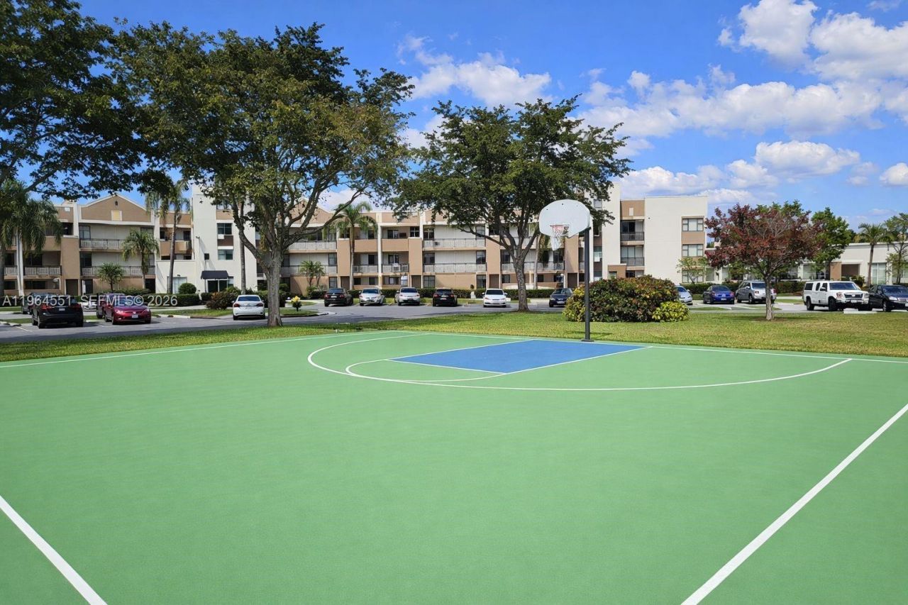 10722 W Clairmont Cir, Unit 102, Tamarac, FL 33321 Photo