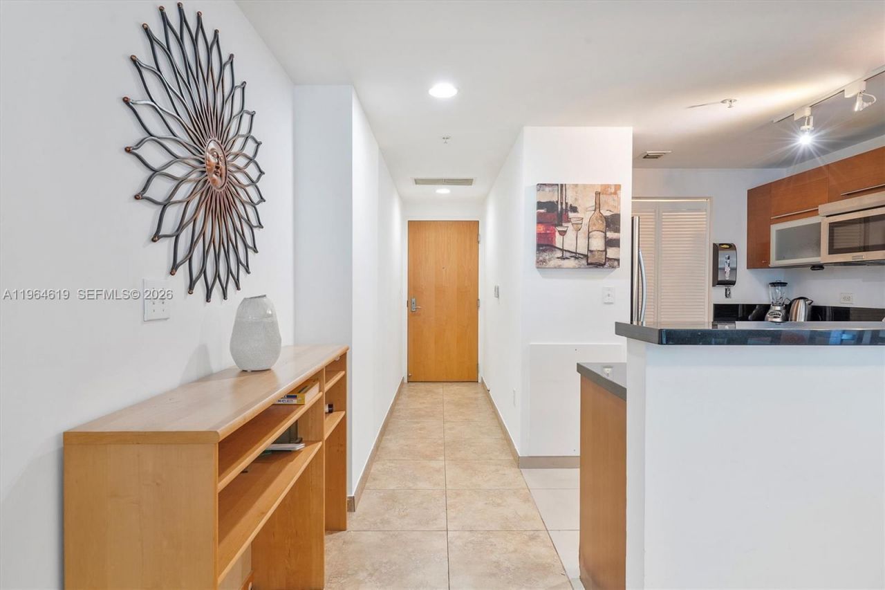 244 Biscayne Blvd, Unit 1906, Miami, FL 33132 Photo