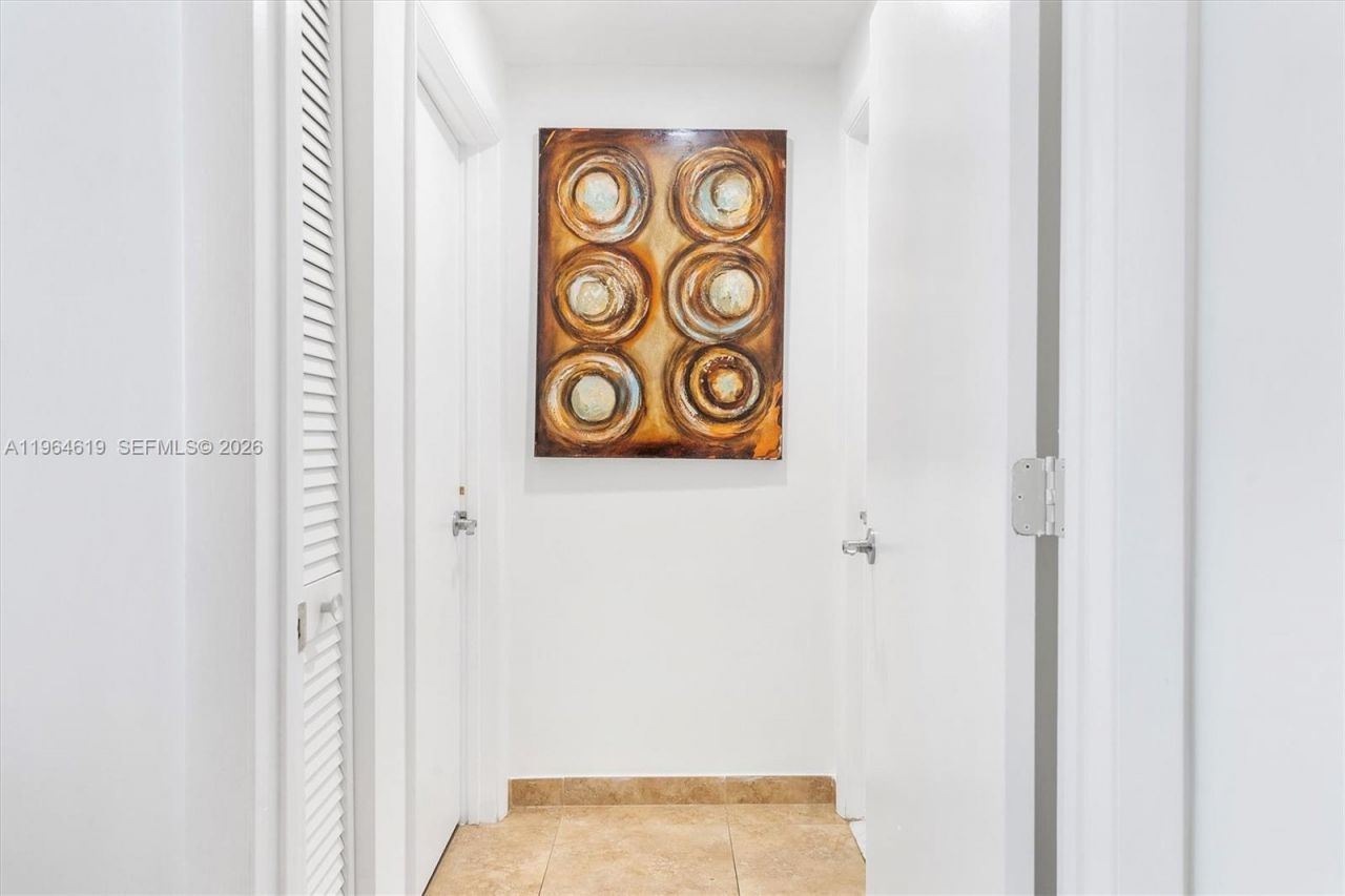 244 Biscayne Blvd, Unit 1906, Miami, FL 33132 Photo
