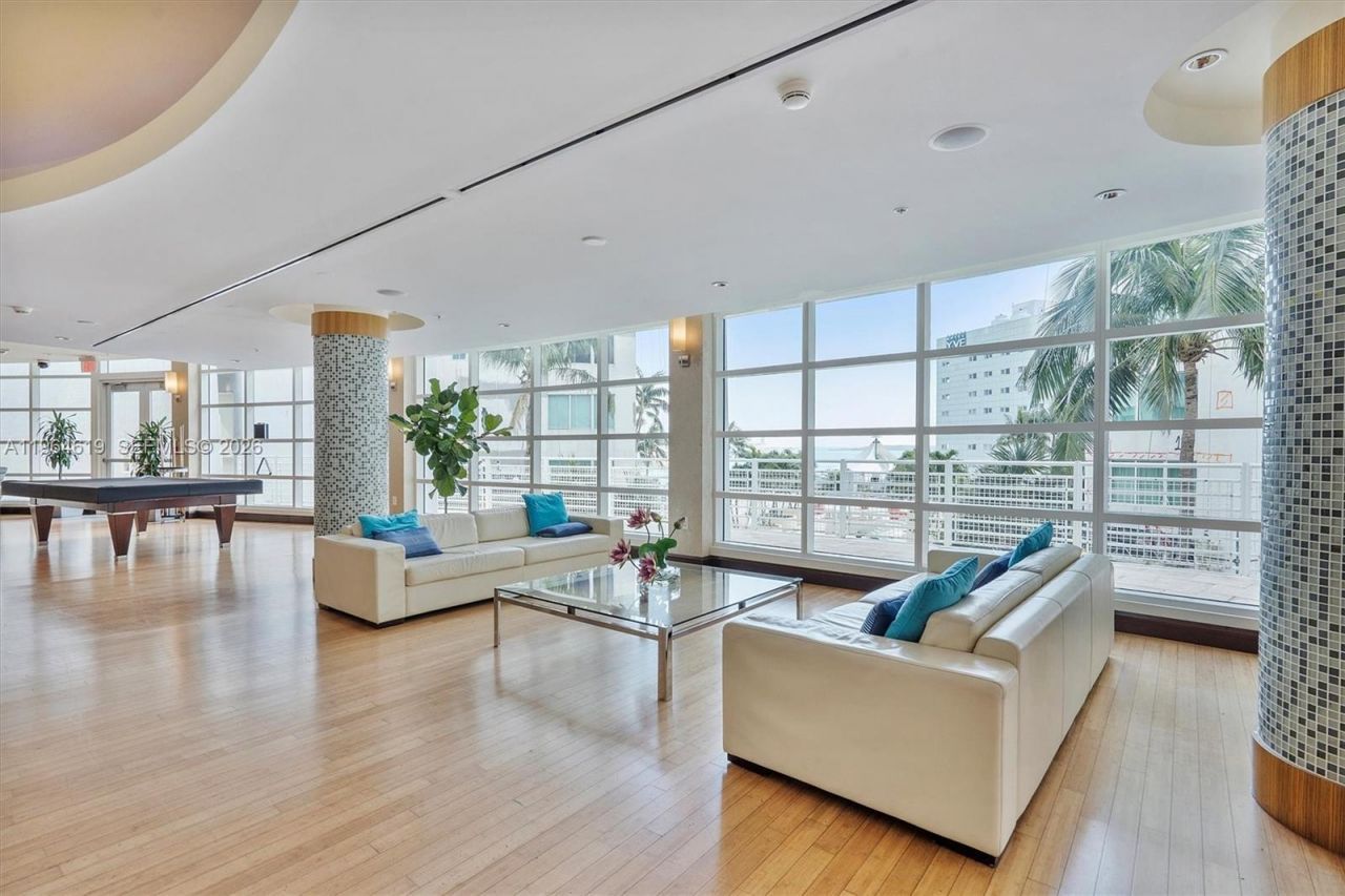 244 Biscayne Blvd, Unit 1906, Miami, FL 33132 Photo