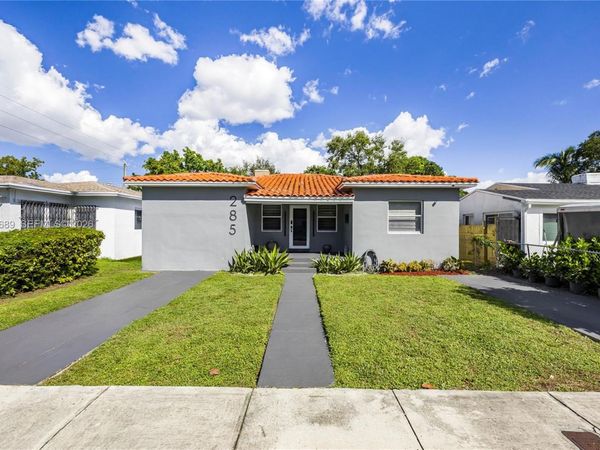 285 NW 45th St, Miami, FL 33127