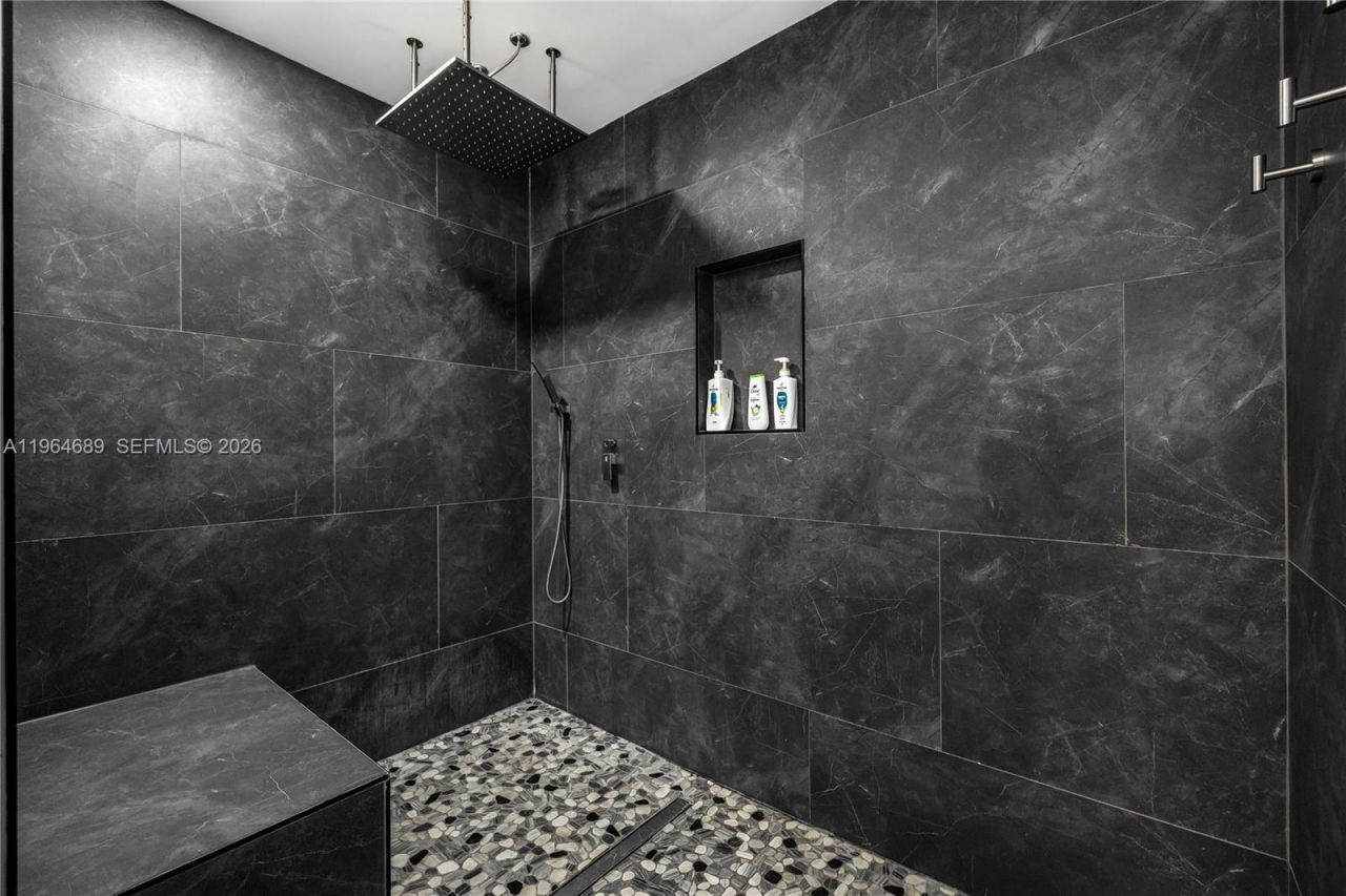 285 NW 45th St, Miami, FL 33127 Photo