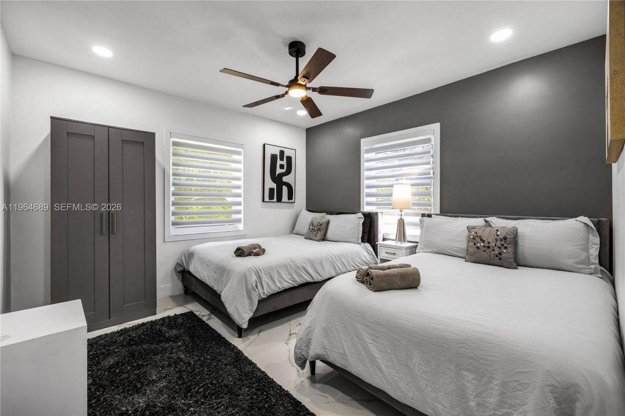 285 NW 45th St, Miami, FL 33127 Photo