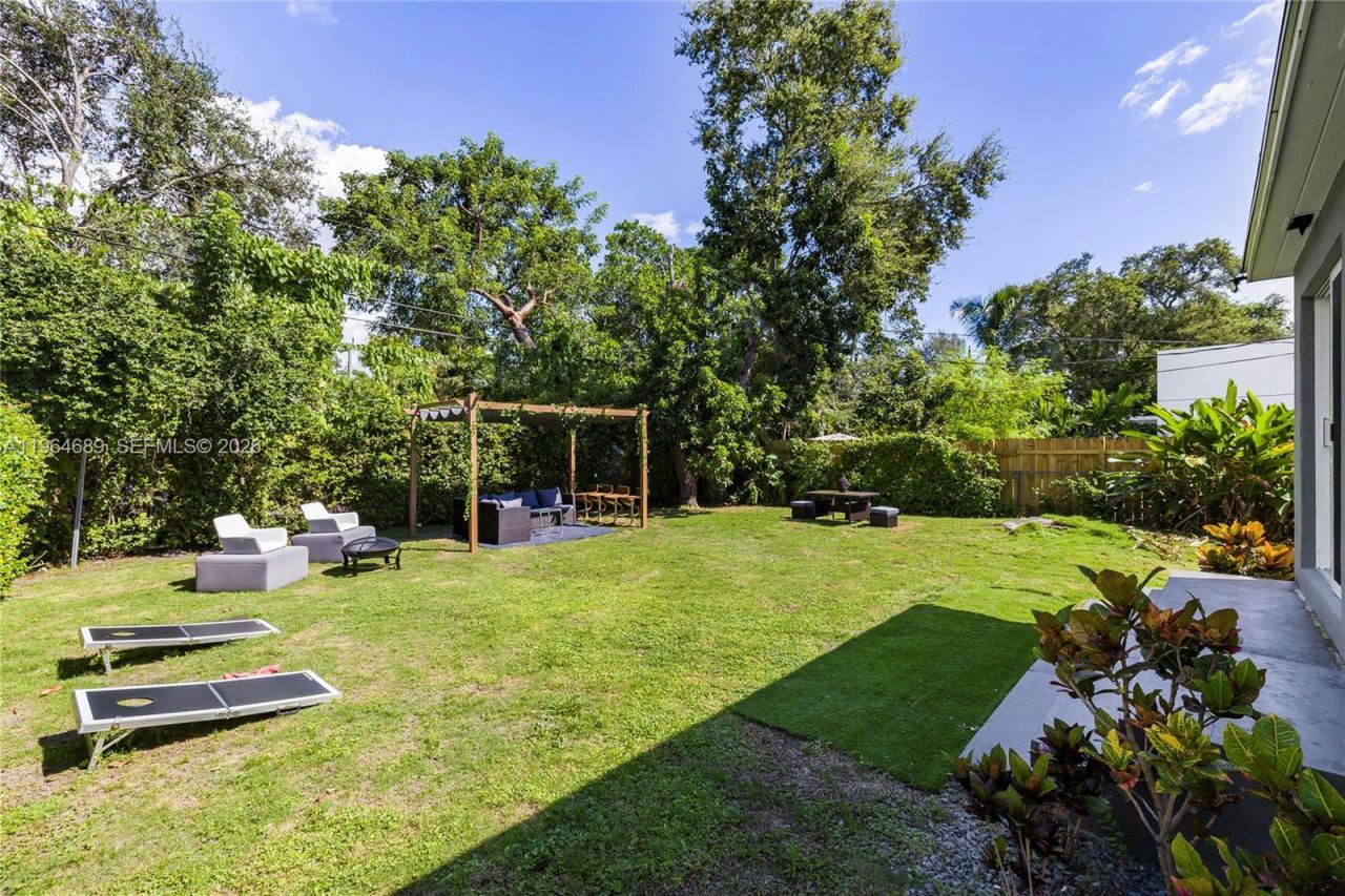 285 NW 45th St, Miami, FL 33127 Photo