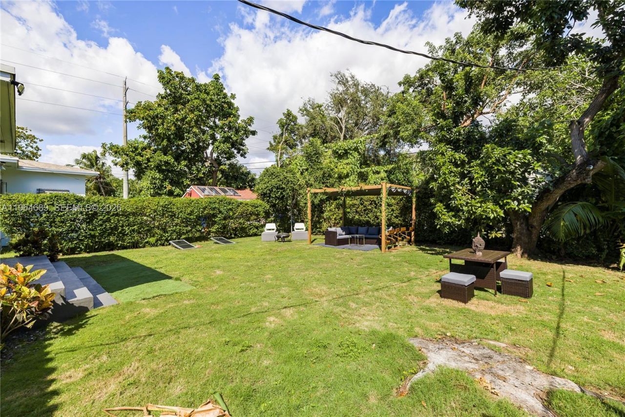 285 NW 45th St, Miami, FL 33127 Photo