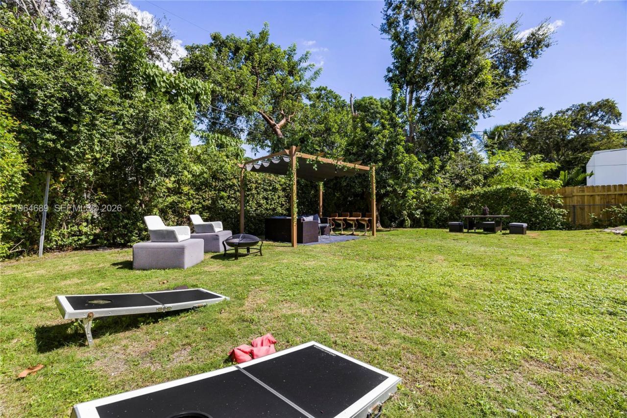 285 NW 45th St, Miami, FL 33127 Photo