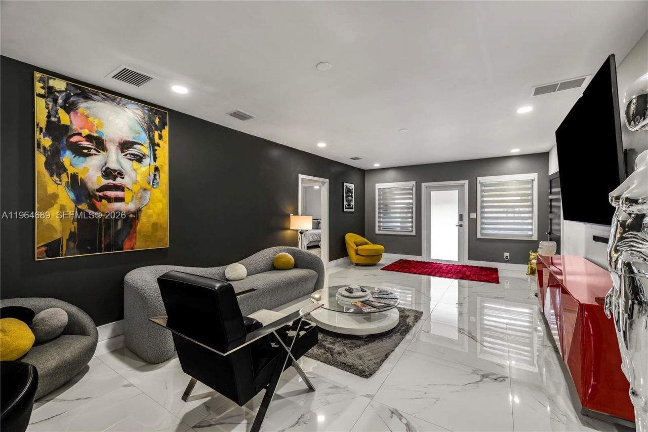 285 NW 45th St, Miami, FL 33127 Photo