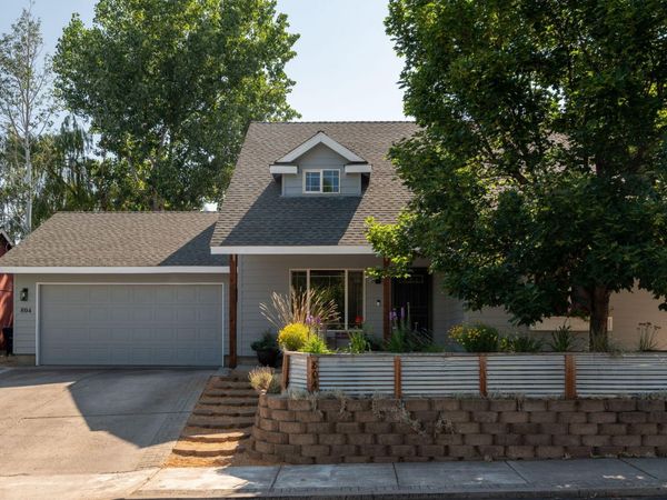 804 NE Providence Drive, Bend, OR 97701