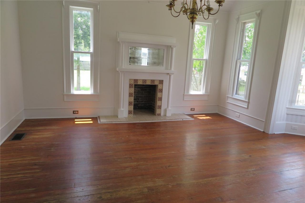 105 SE 1st Avenue, Lake Butler, FL 32054 Photo