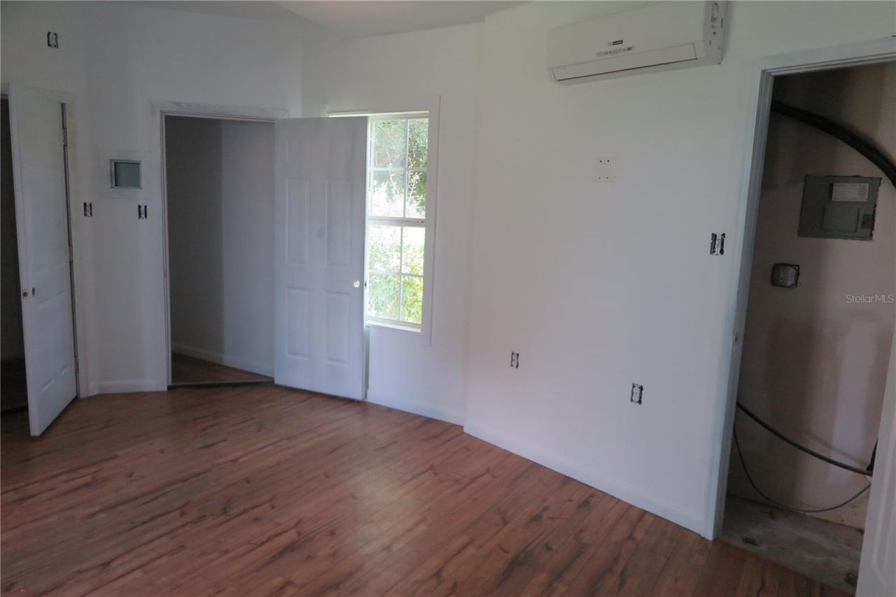 105 SE 1st Avenue, Lake Butler, FL 32054 Photo